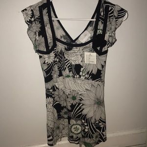 New with tags Anthropologie Floral Top